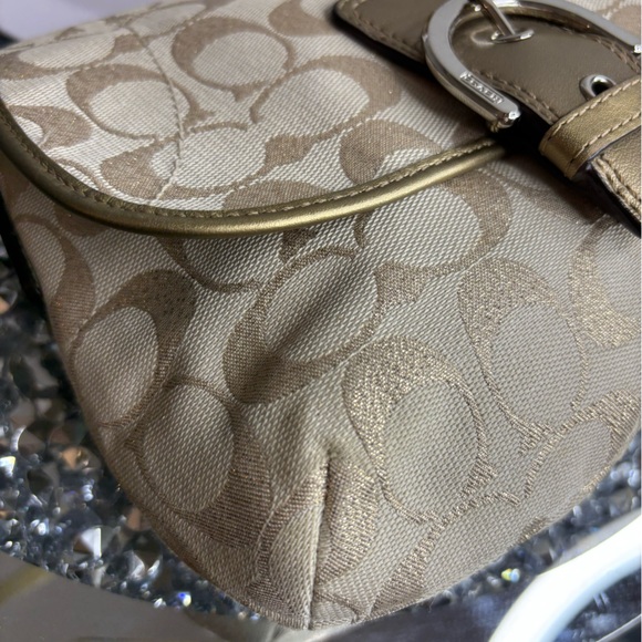 Coach Soho signature C jacquard crossbody bag with gold leather trim EUC - Picture 10 of 12